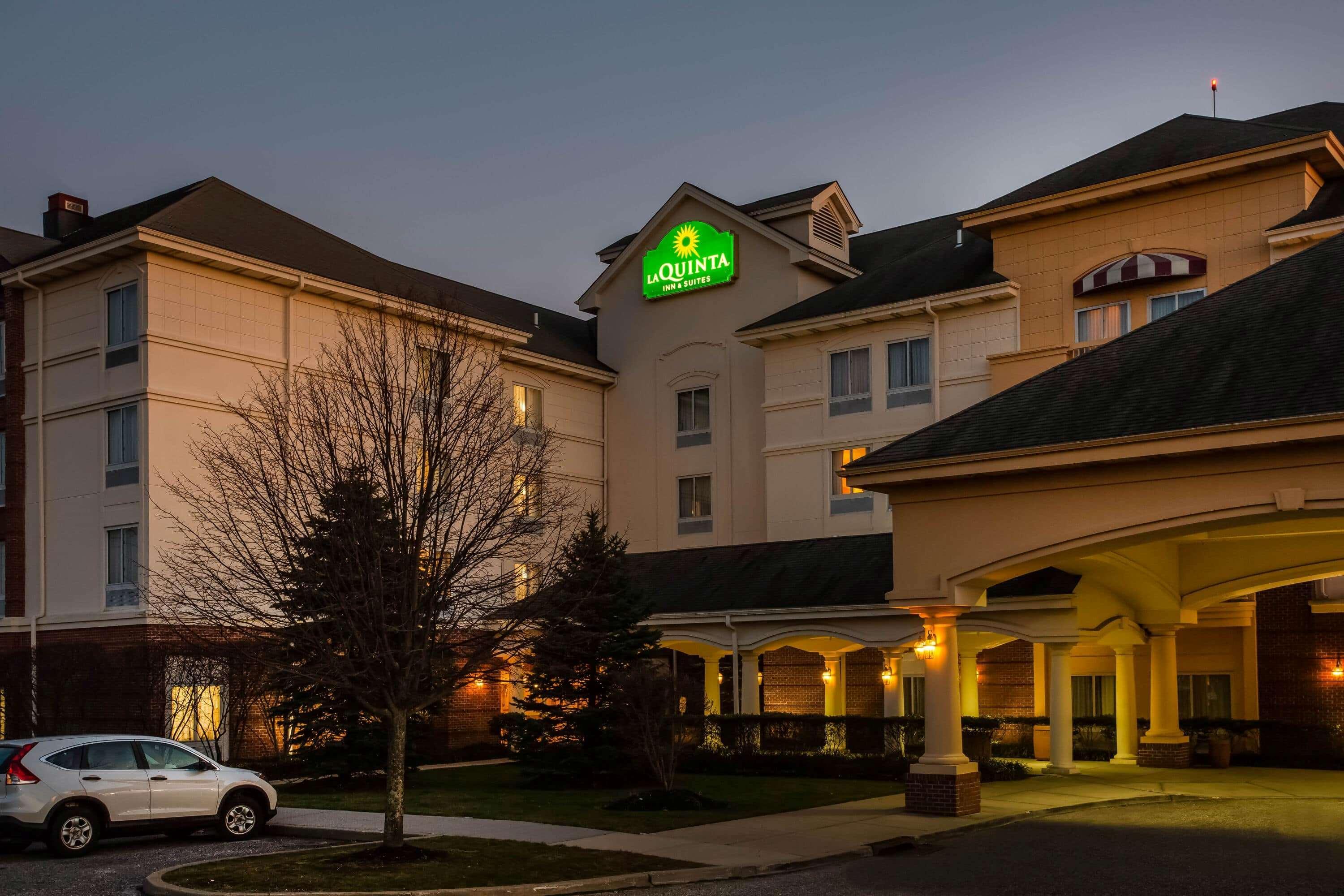 La Quinta By Wyndham Islip - Macarthur Airport Bohemia Luaran gambar