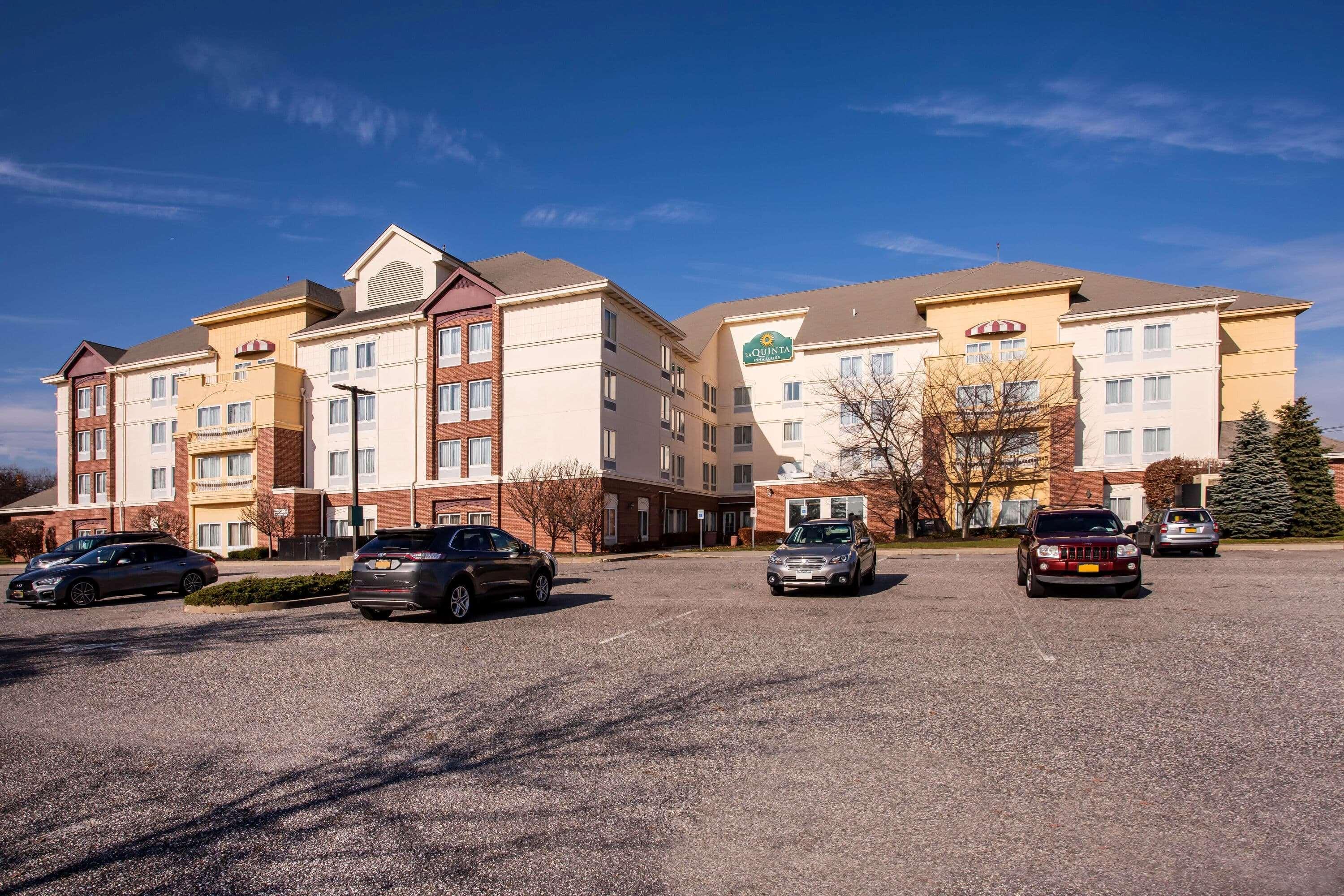 La Quinta By Wyndham Islip - Macarthur Airport Bohemia Luaran gambar