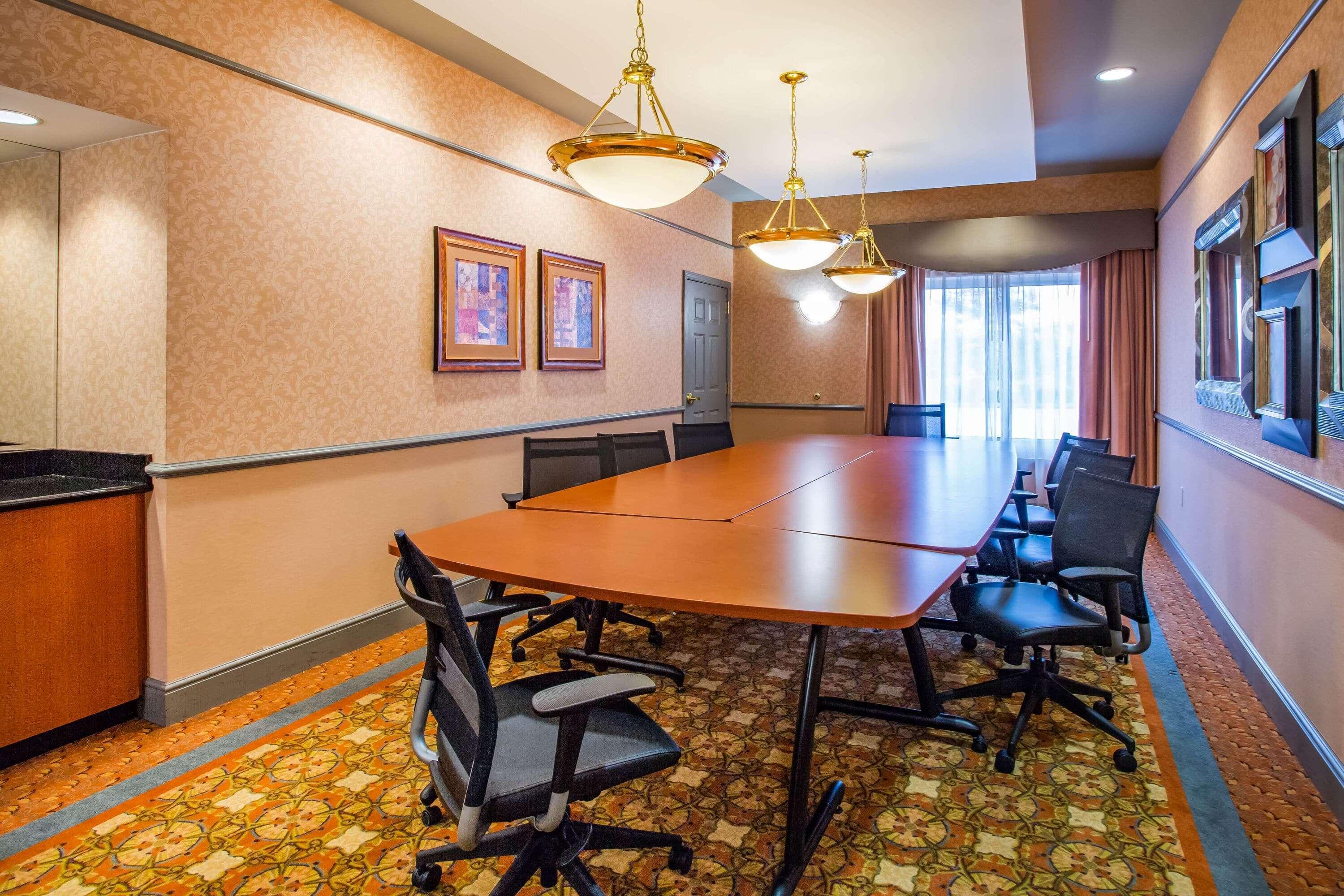 La Quinta By Wyndham Islip - Macarthur Airport Bohemia Luaran gambar